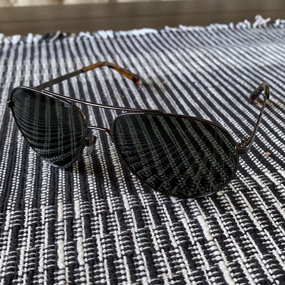 Calvin Klein men’s sunglasses. Perfect condition.